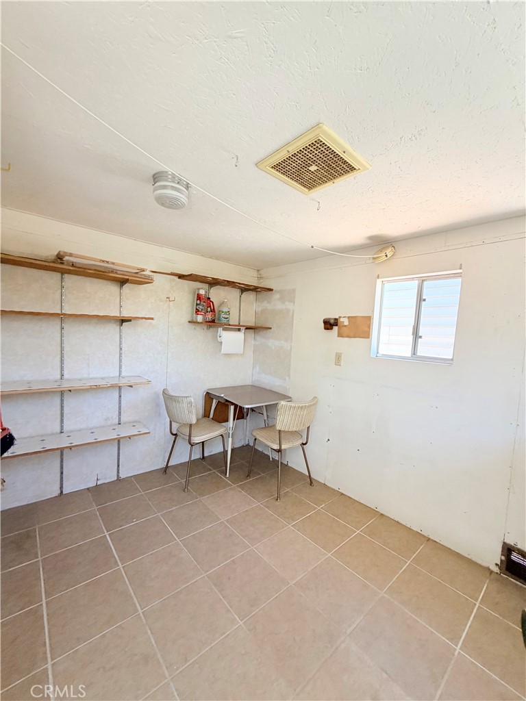 1454 Western