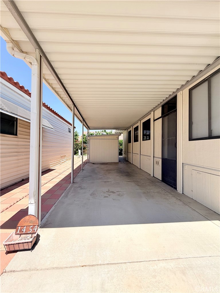 1454 Western