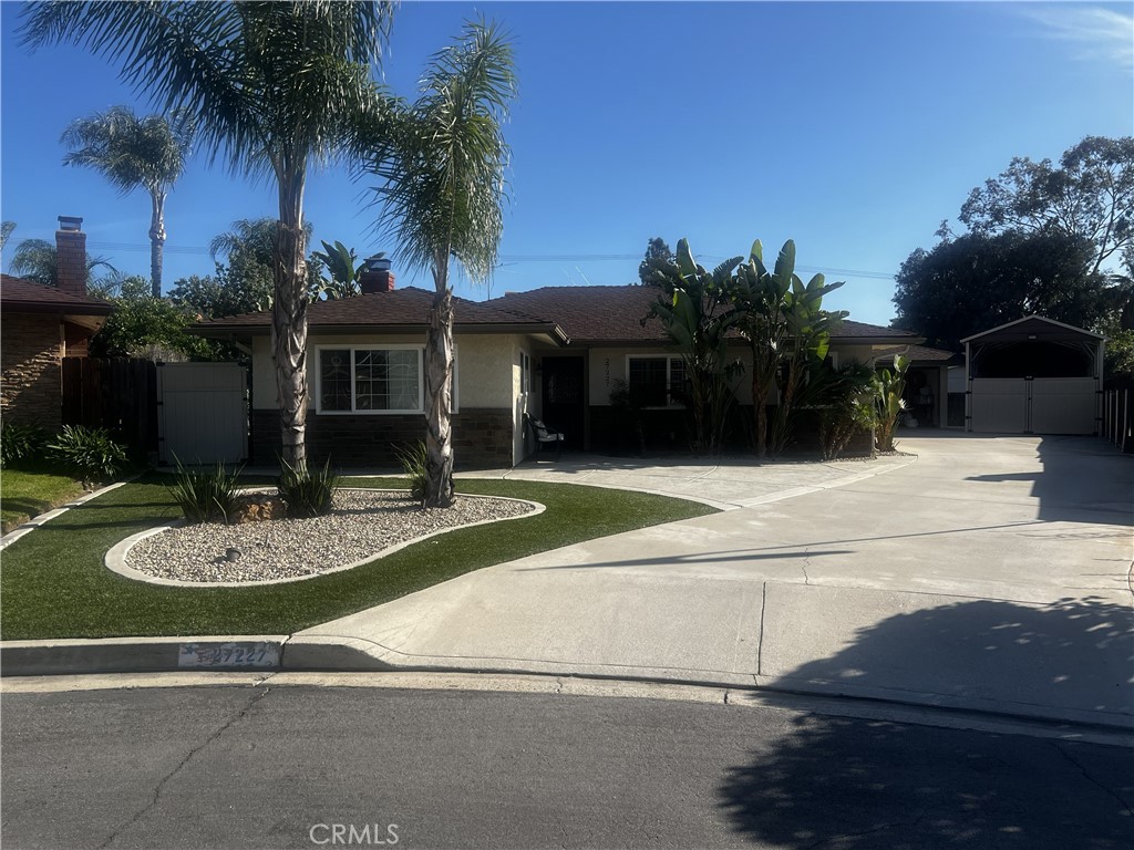 27227 Wedgewood
