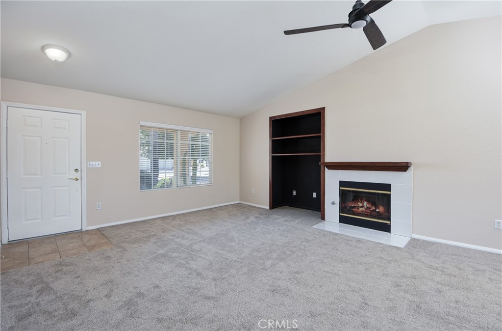 1215 Auburn