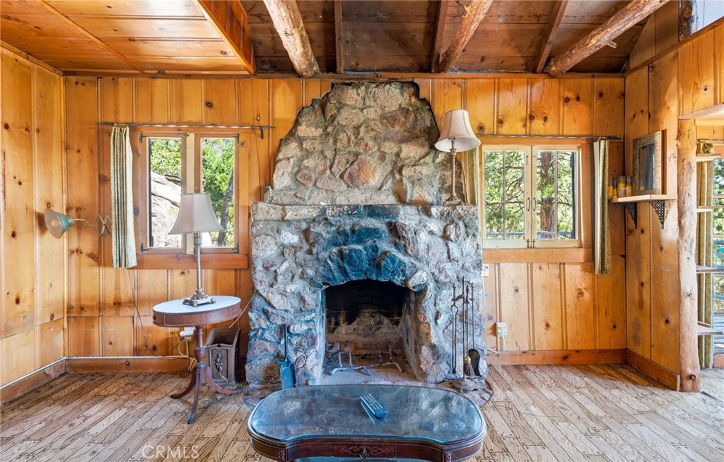 2475 Schaffer Drive