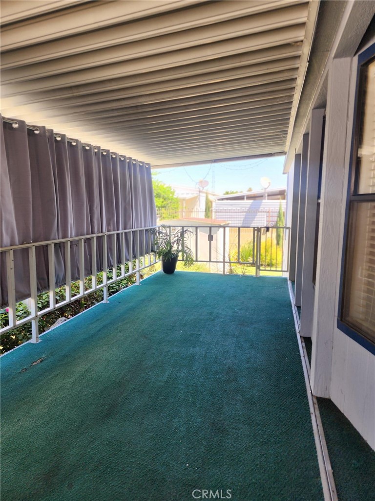 530 W Devonshire Avenue 23