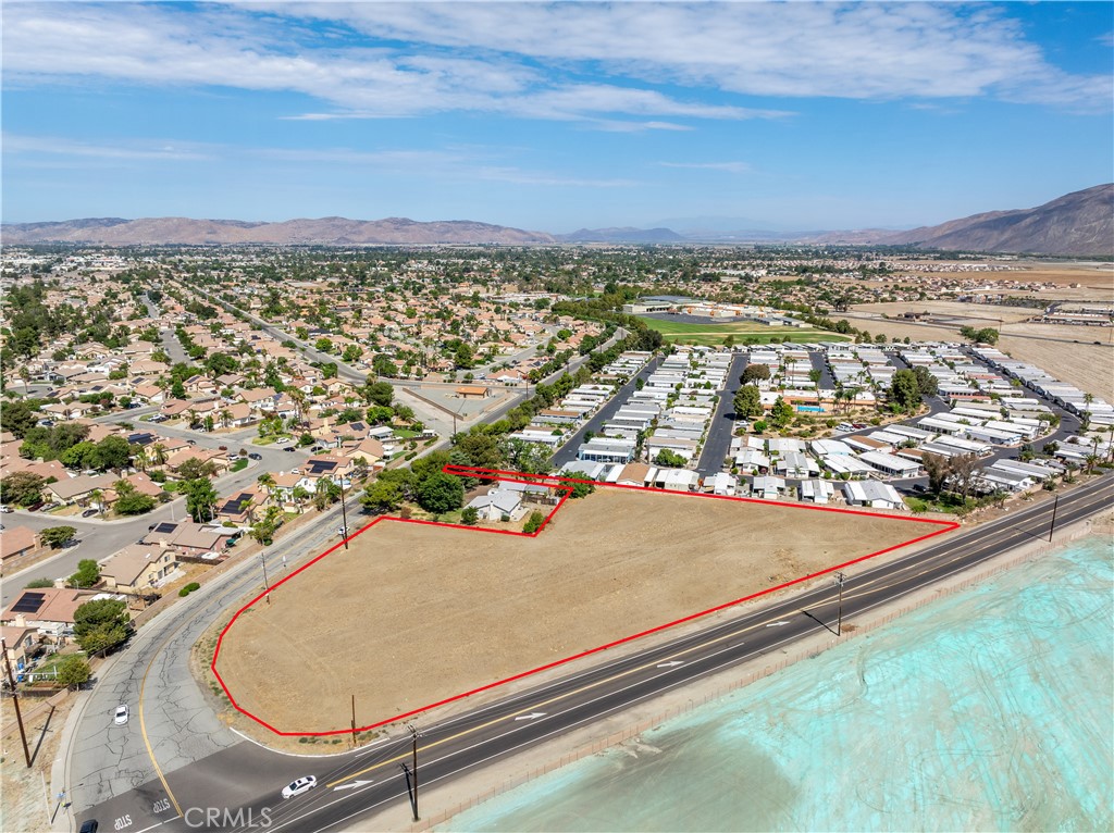0 Ramona Expressway