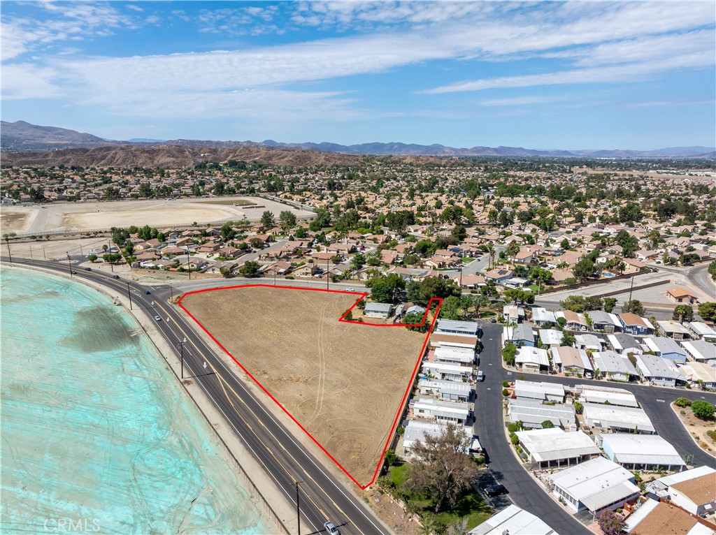 0 Ramona Expressway