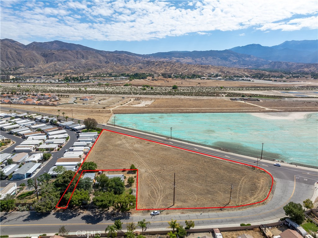 0 Ramona Expressway