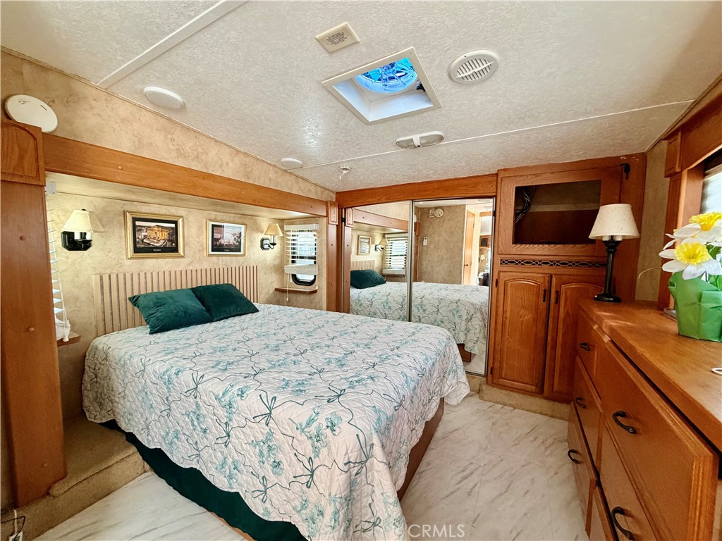 827 Deerwood Drive