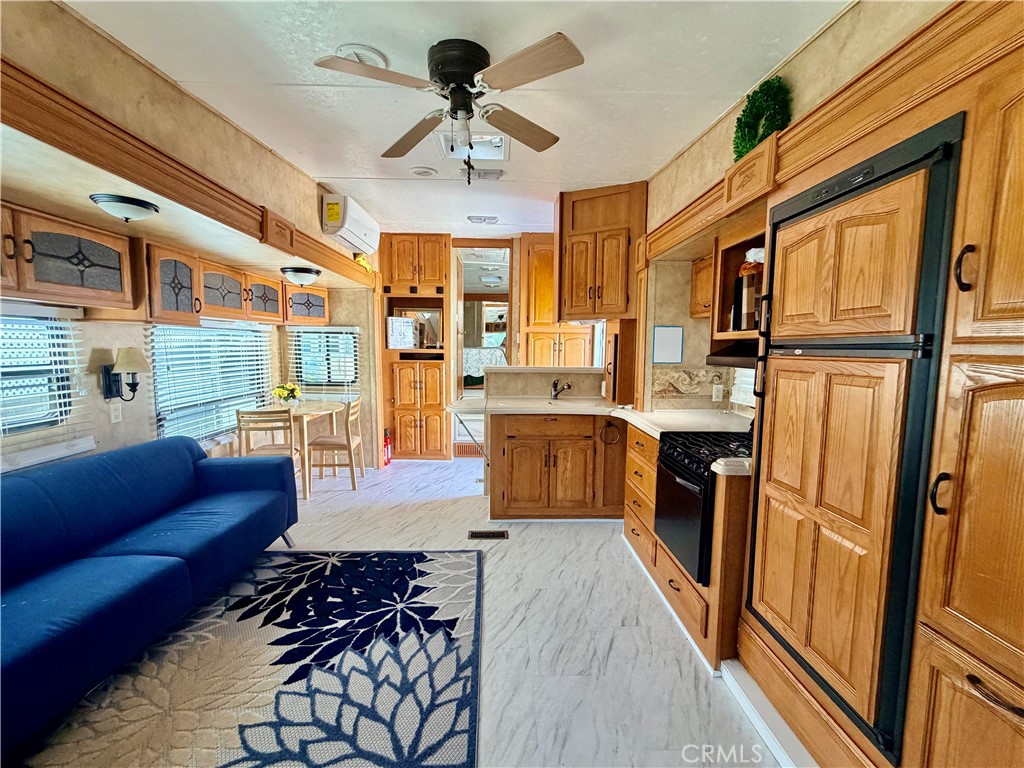 827 Deerwood Drive