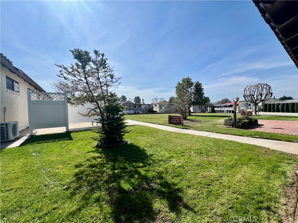 827 Deerwood Drive