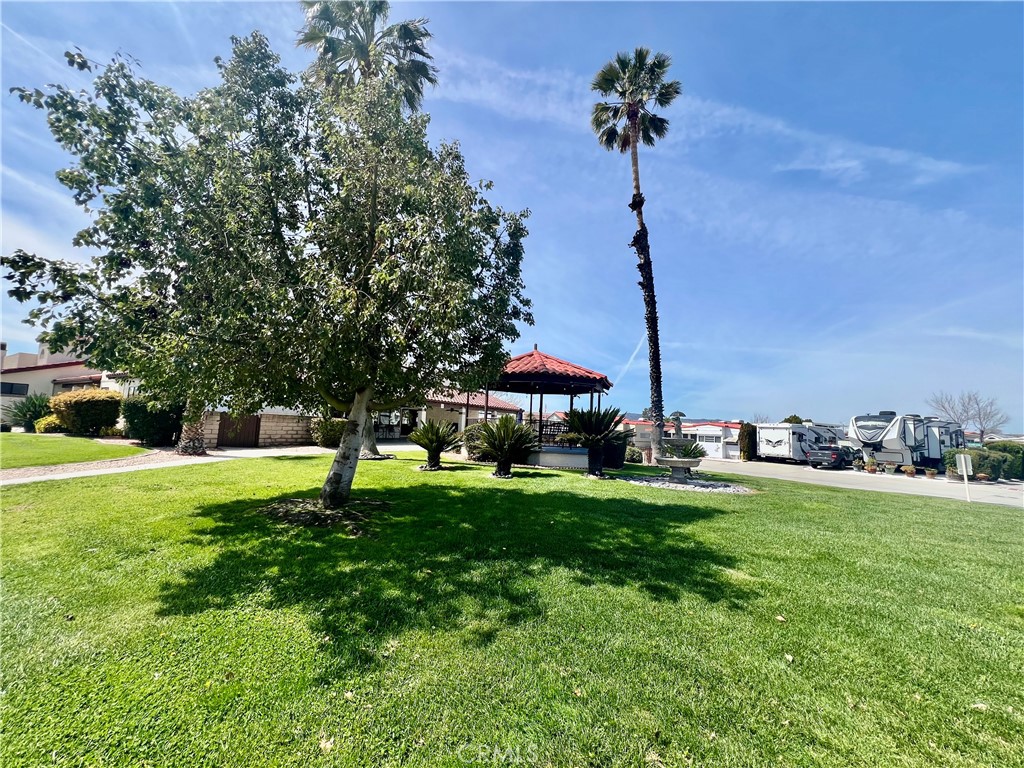 827 Deerwood Drive