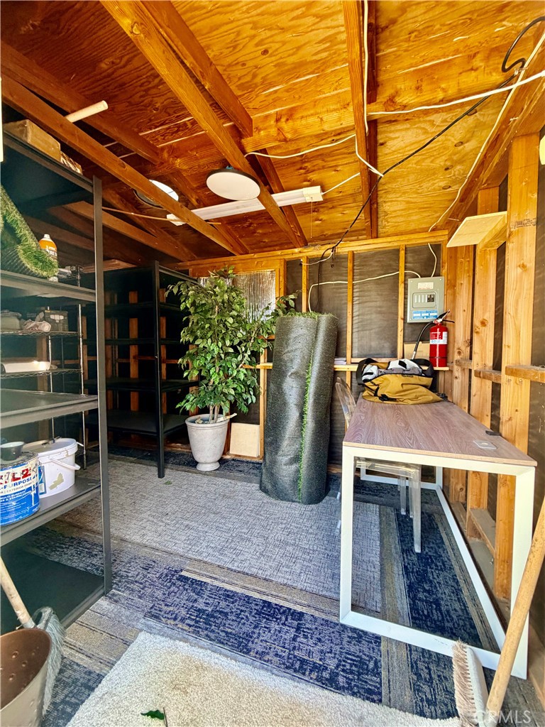827 Deerwood Drive