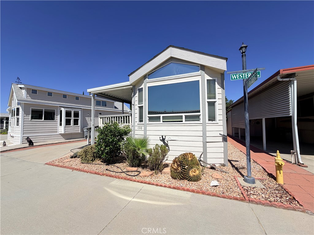 1310 Western