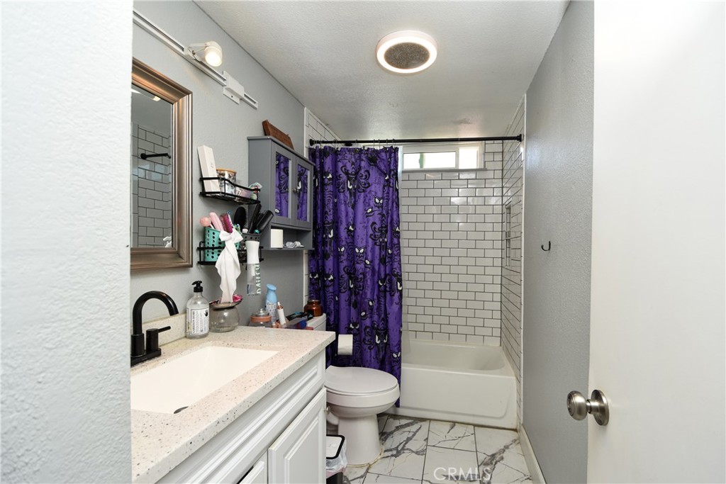 44096 Alsace Lane