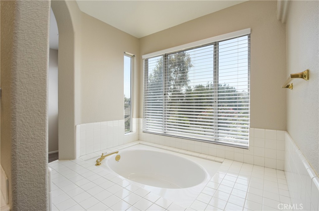 7241 Winterwood