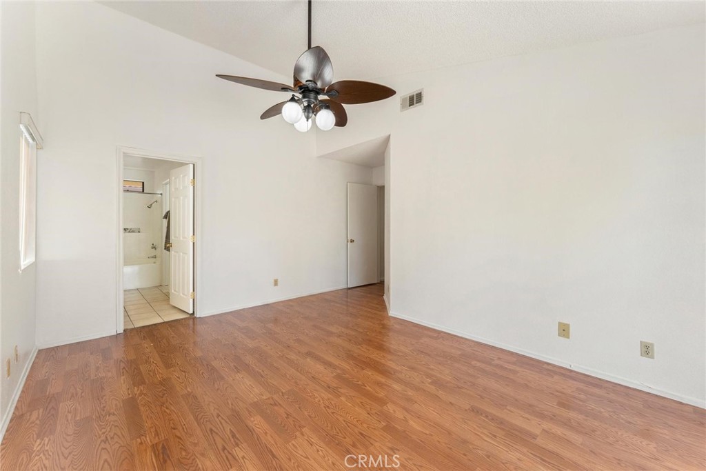 1489 S Palm