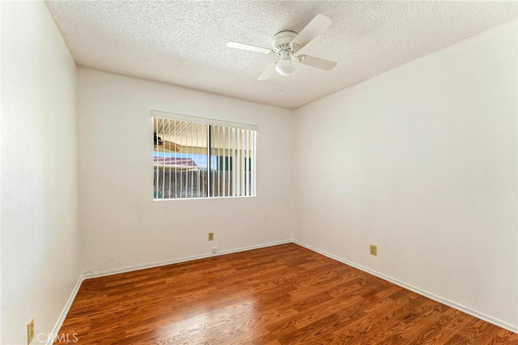 1489 S Palm