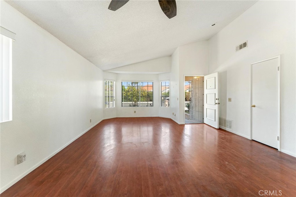 1489 S Palm
