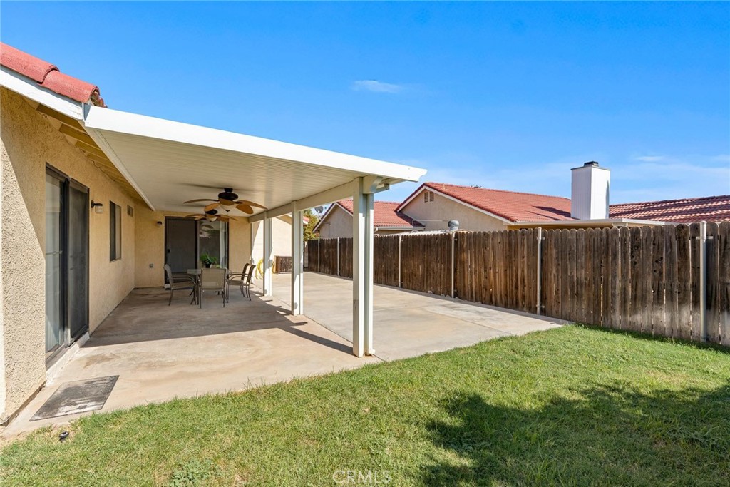 1489 S Palm