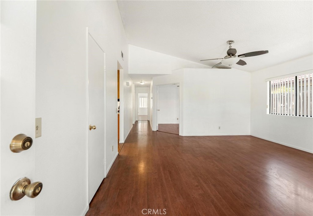 1489 S Palm