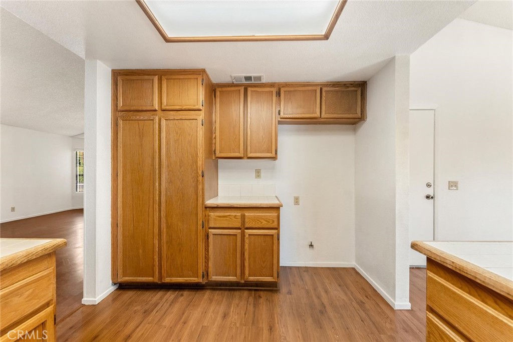 1489 S Palm