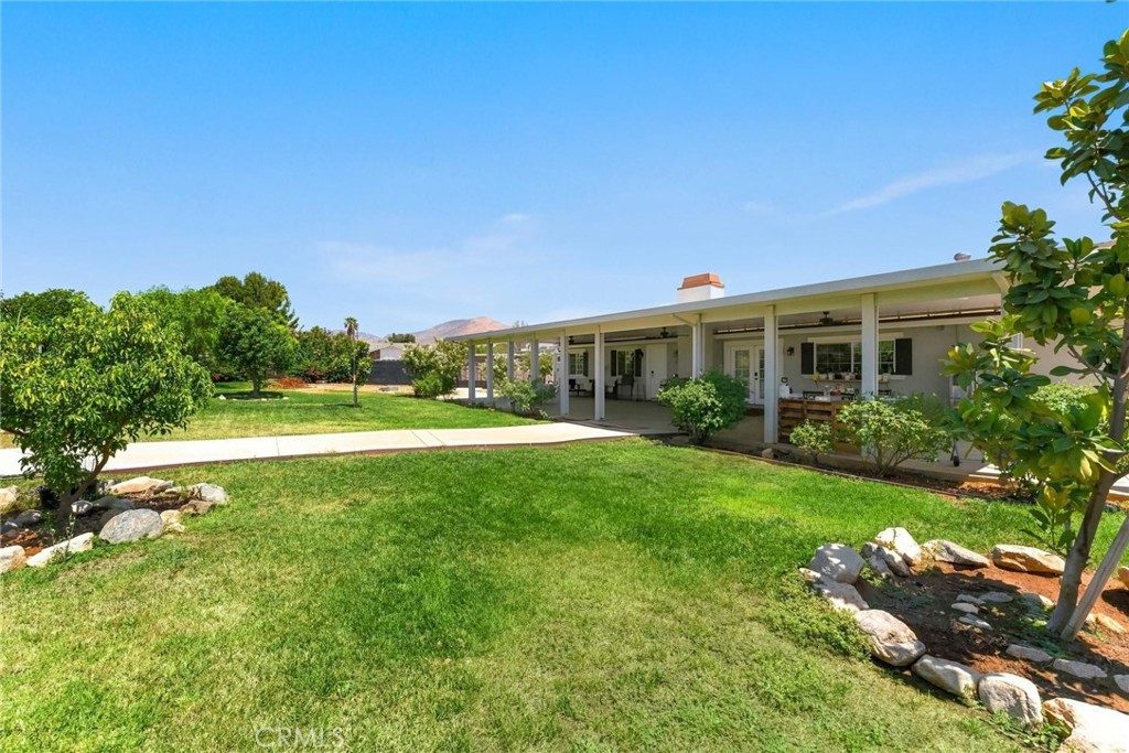 8326 Saddle Creek Drive