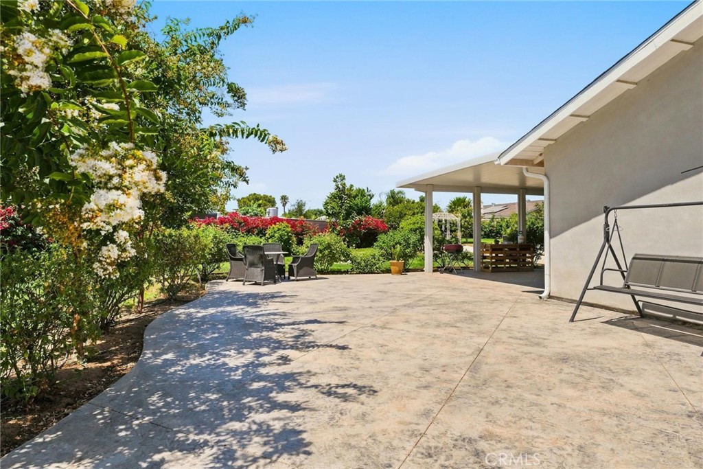 8326 Saddle Creek Drive