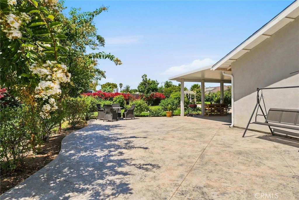 8326 Saddle Creek Drive