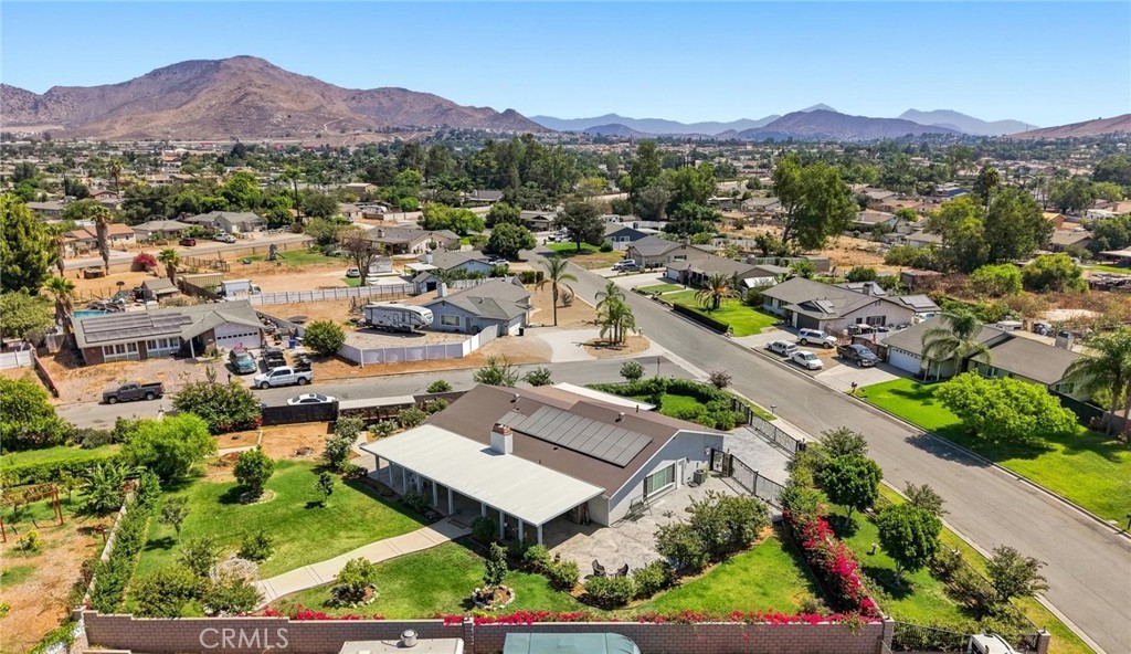 8326 Saddle Creek Drive
