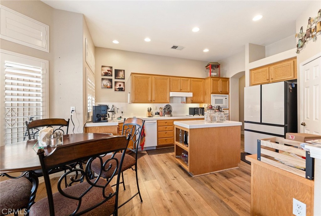 1763 Kiwi Circle