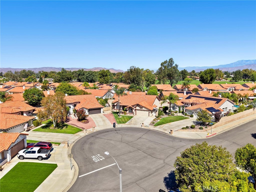 1763 Kiwi Circle