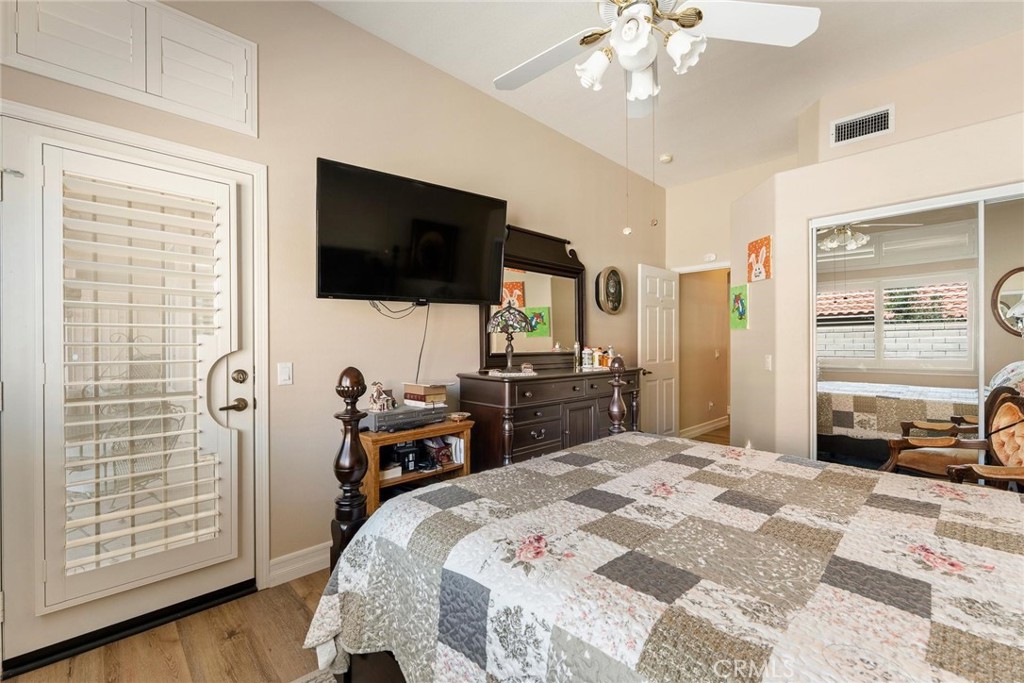 1763 Kiwi Circle