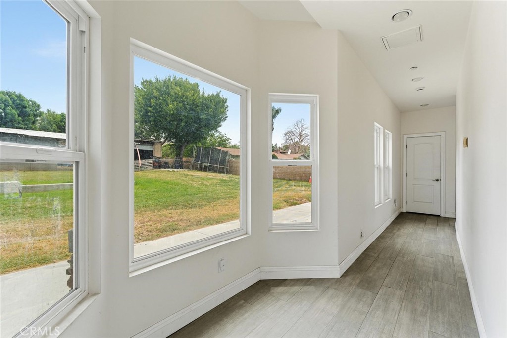24163 Barton