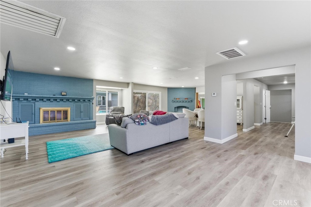 24163 Barton