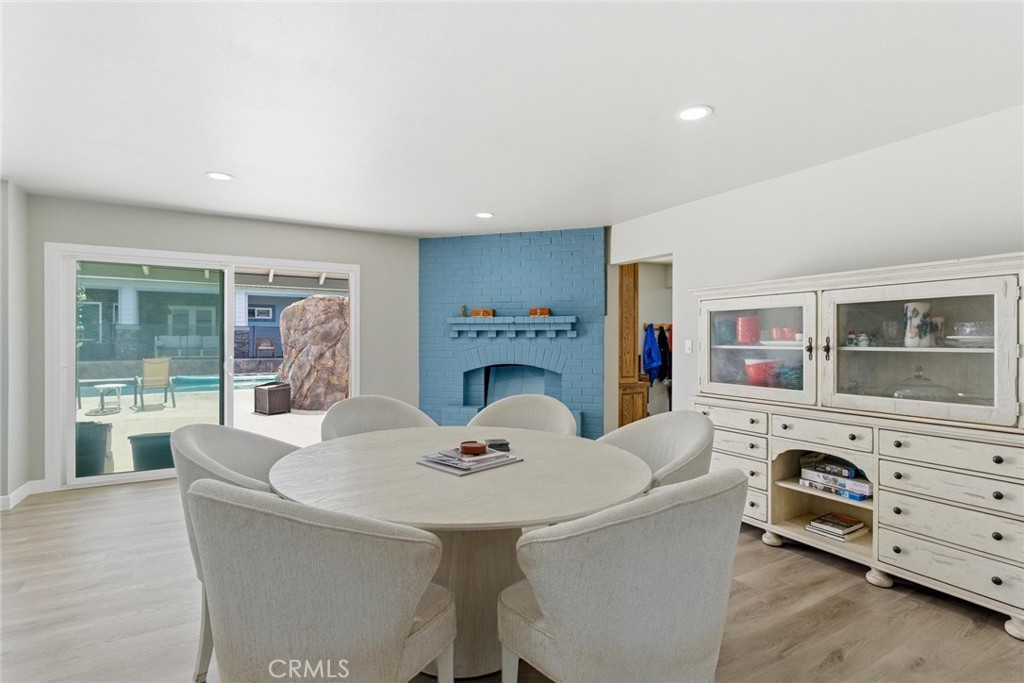 24163 Barton