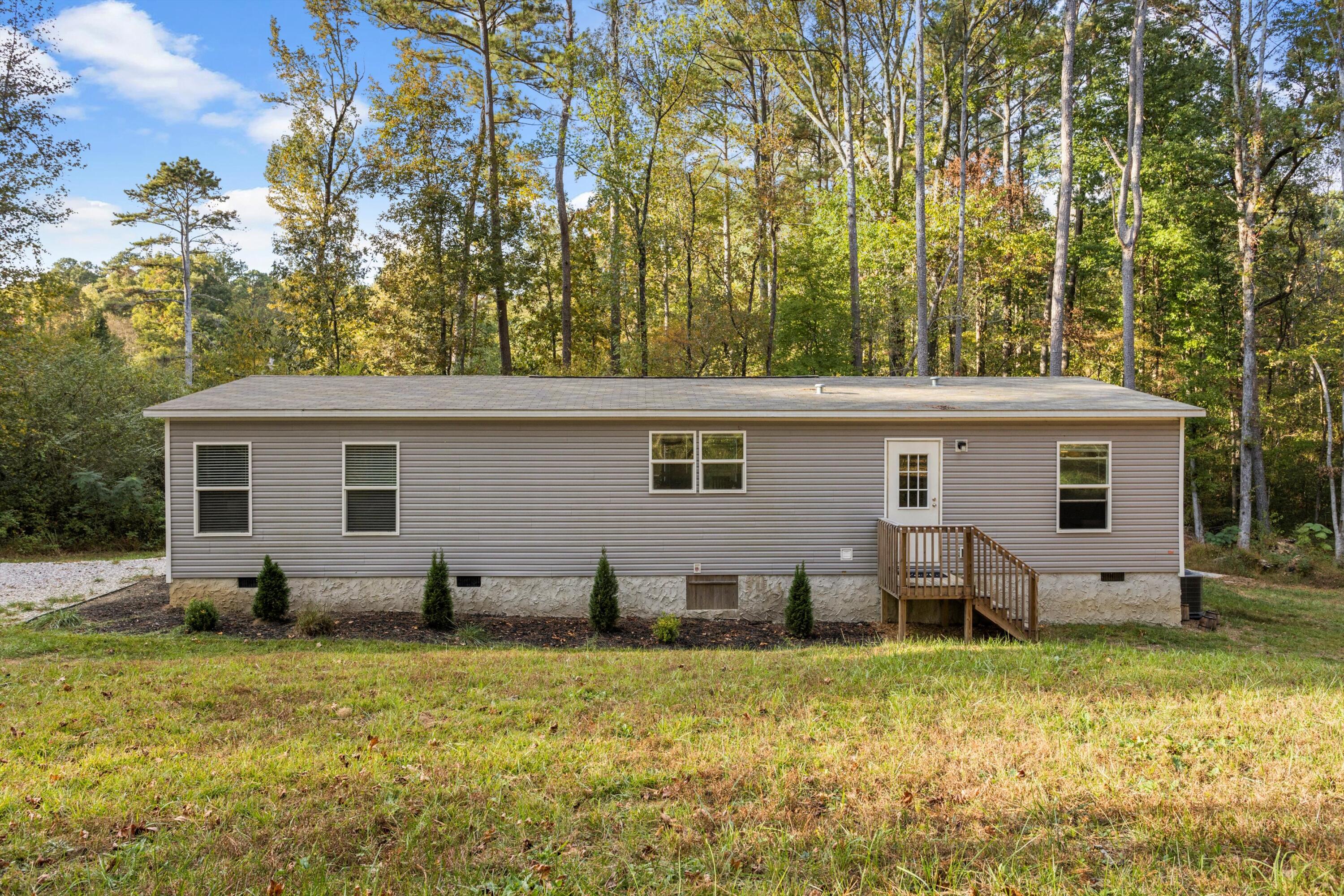 102 Gordon Dr