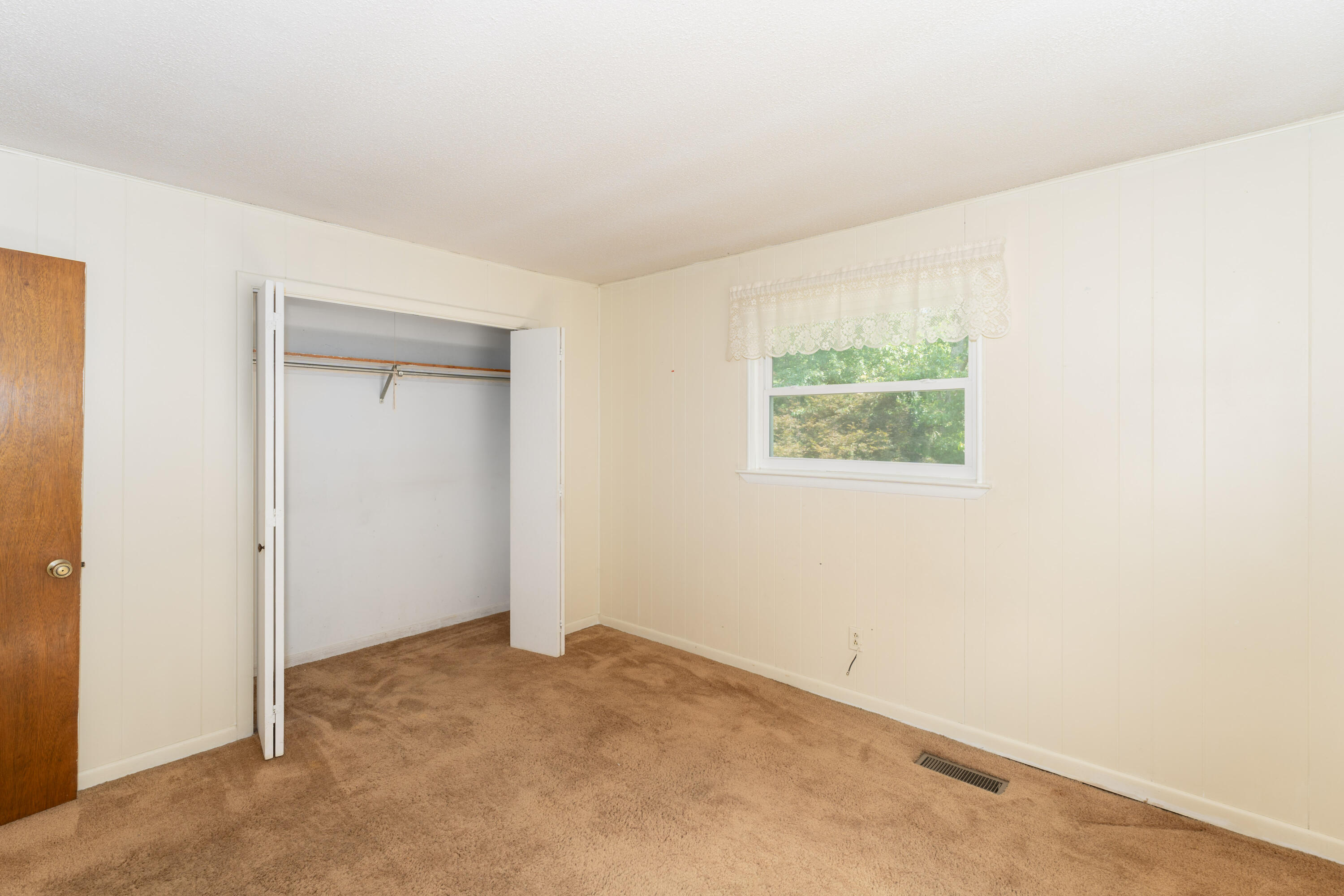 2164 Berry Lane