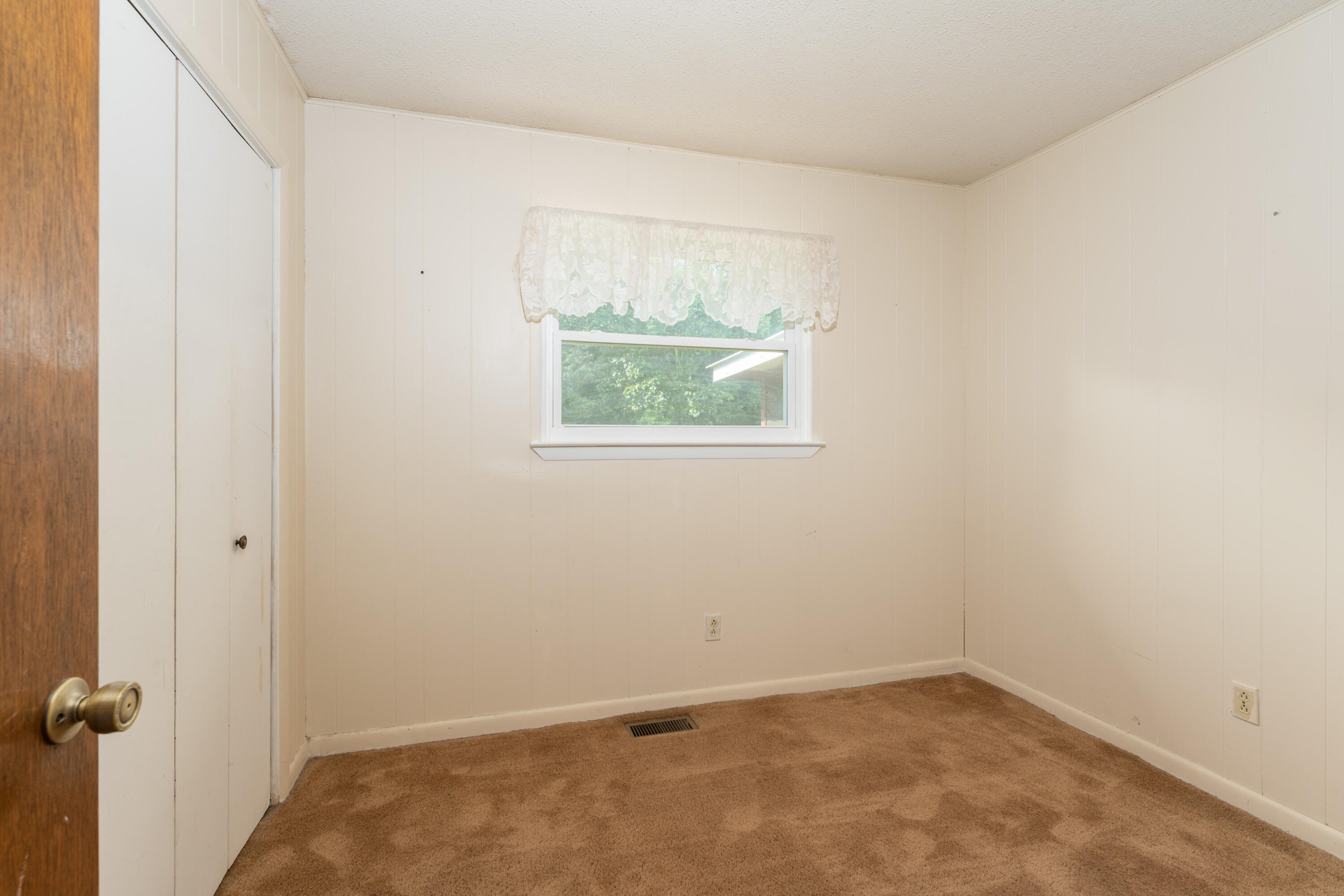 2164 Berry Lane