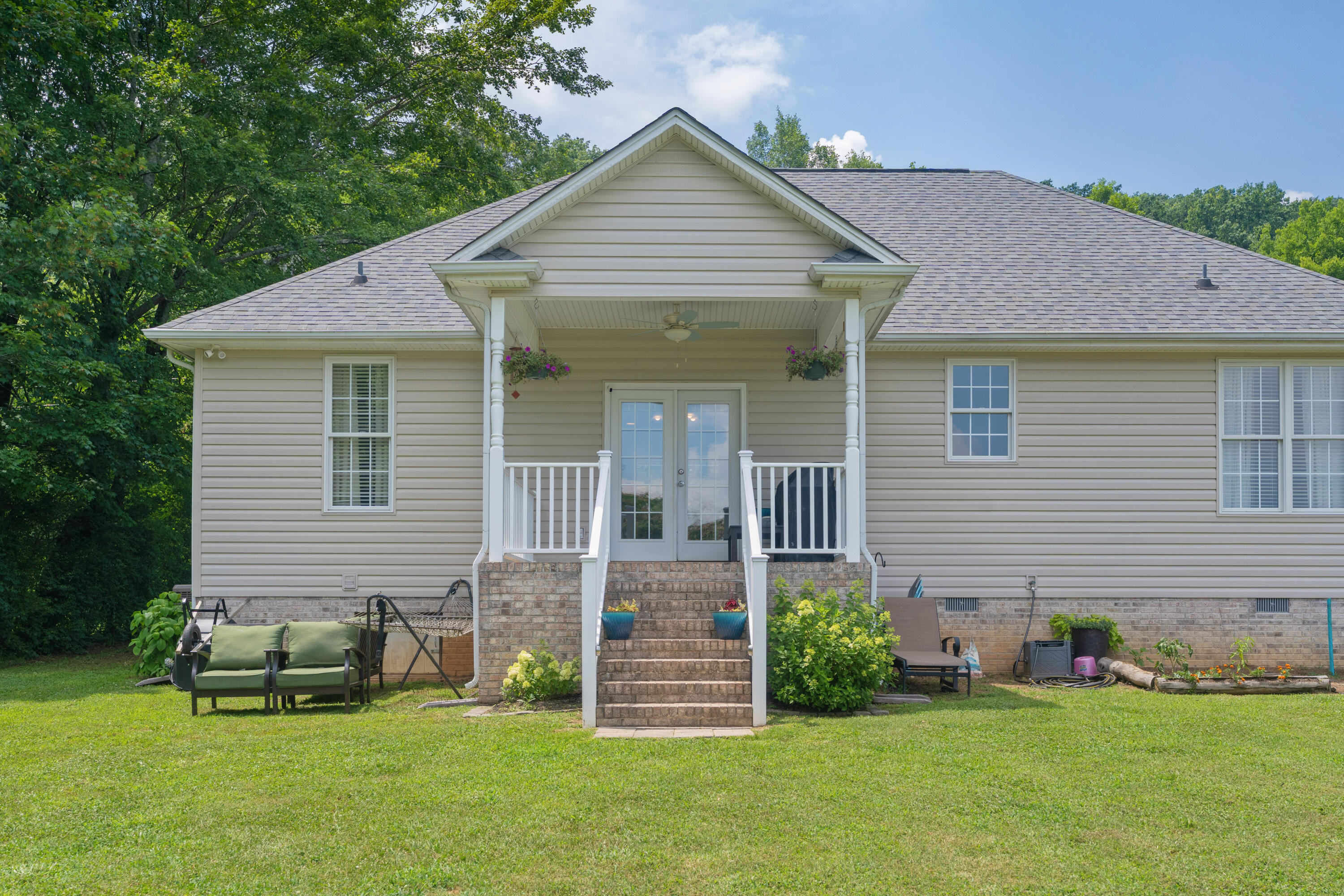 4125 Blue Springs Road
