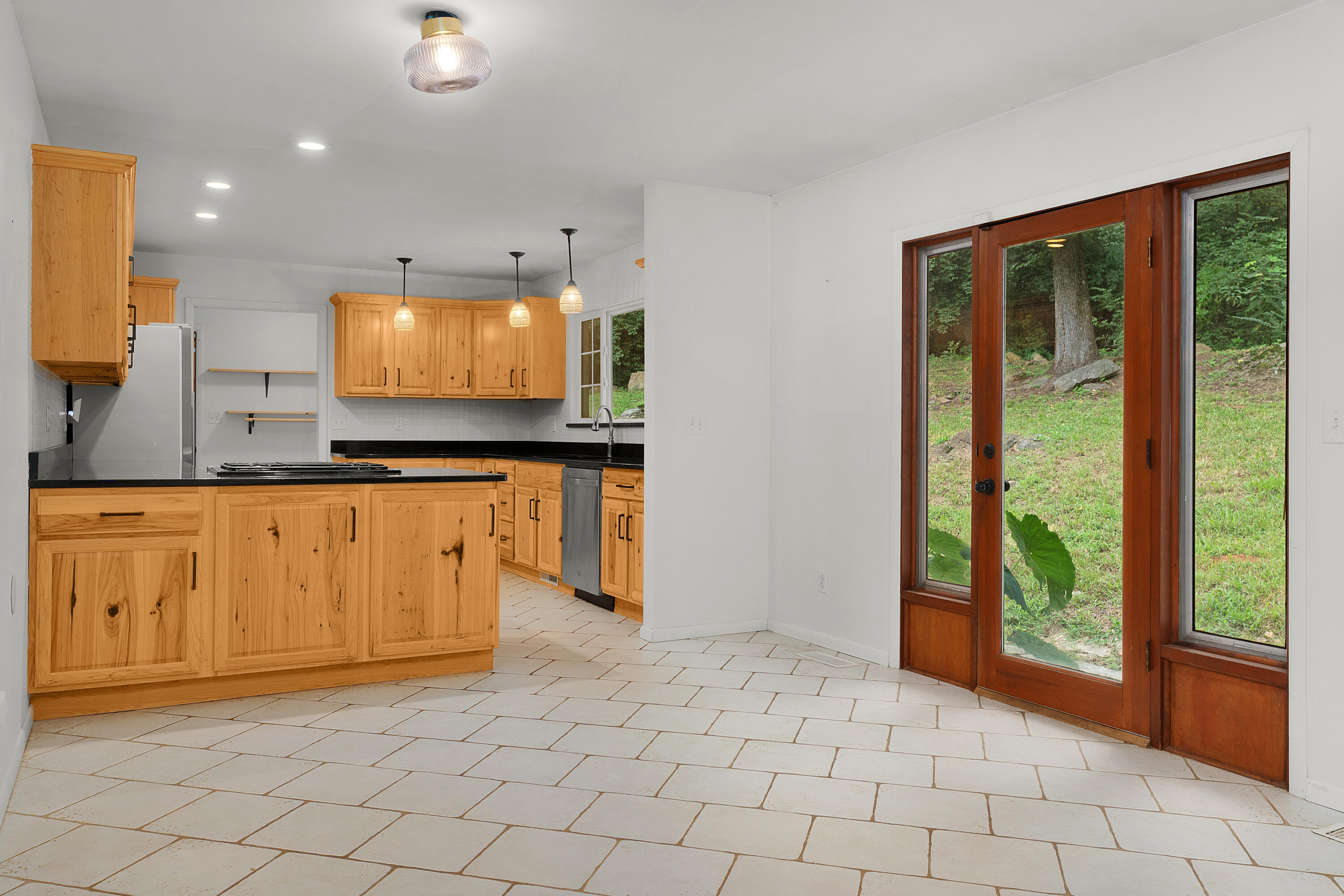 1425 Palisades Road