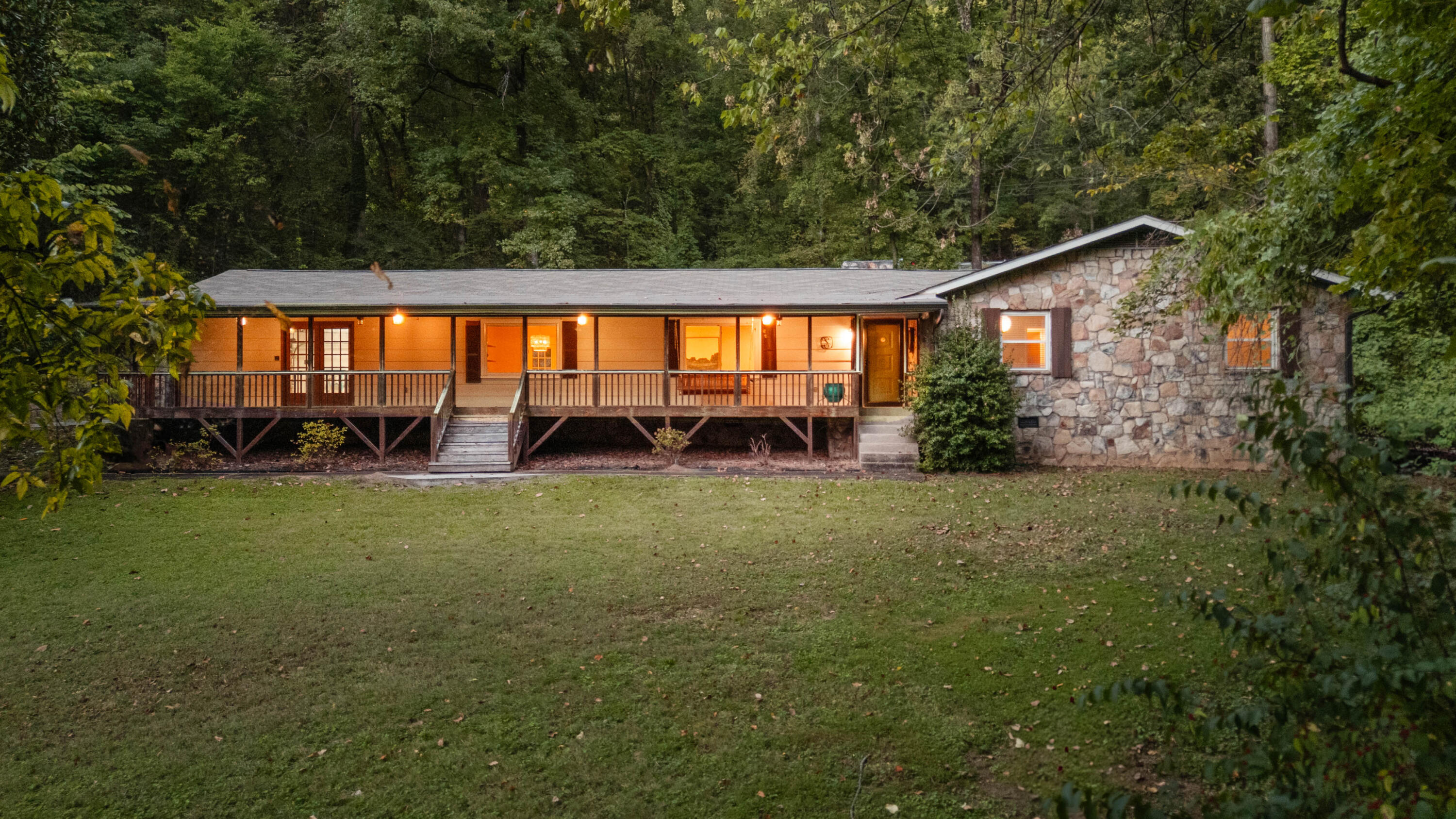 1425 Palisades Road