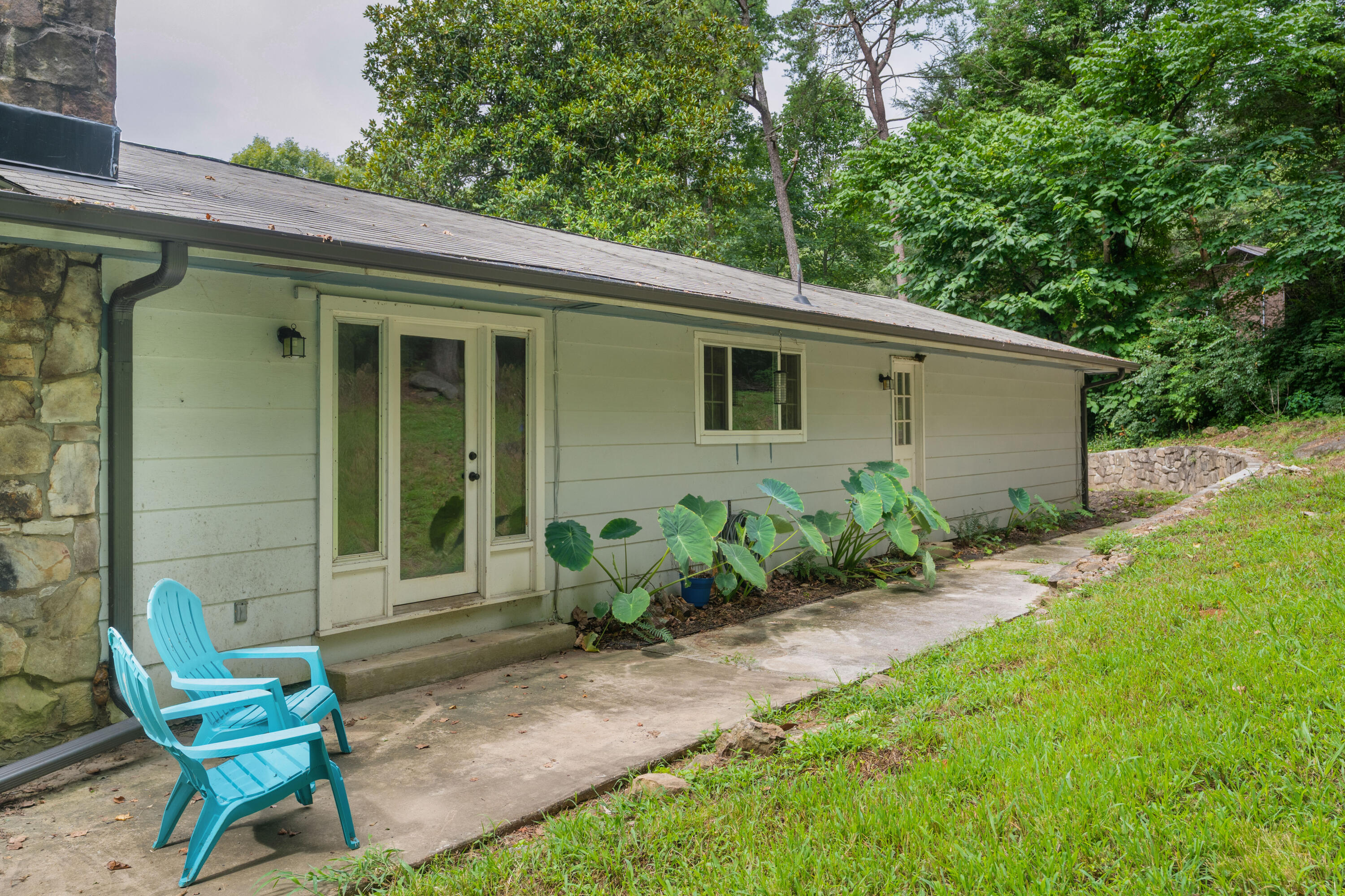 1425 Palisades Road