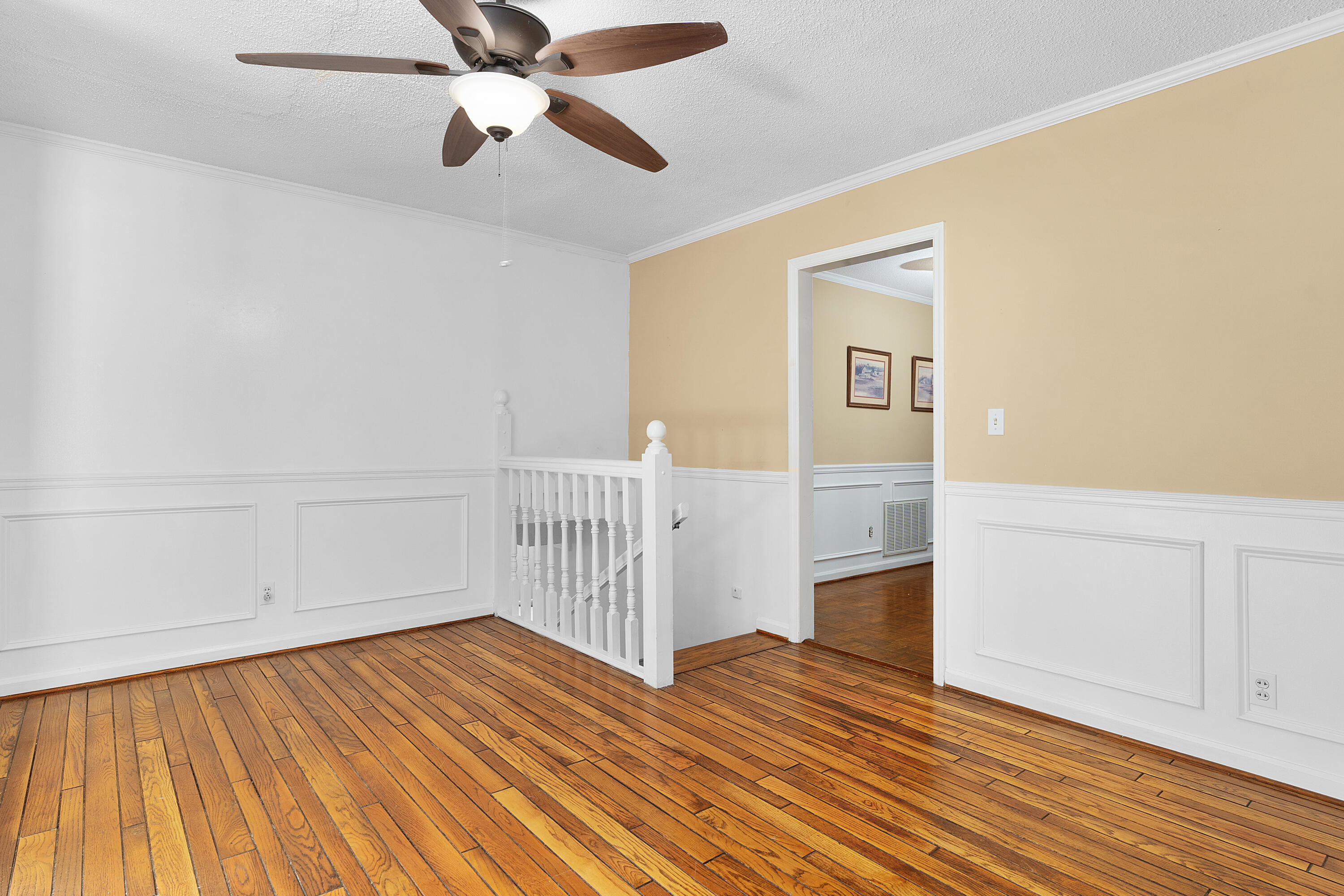 4605 Tarpon Trail