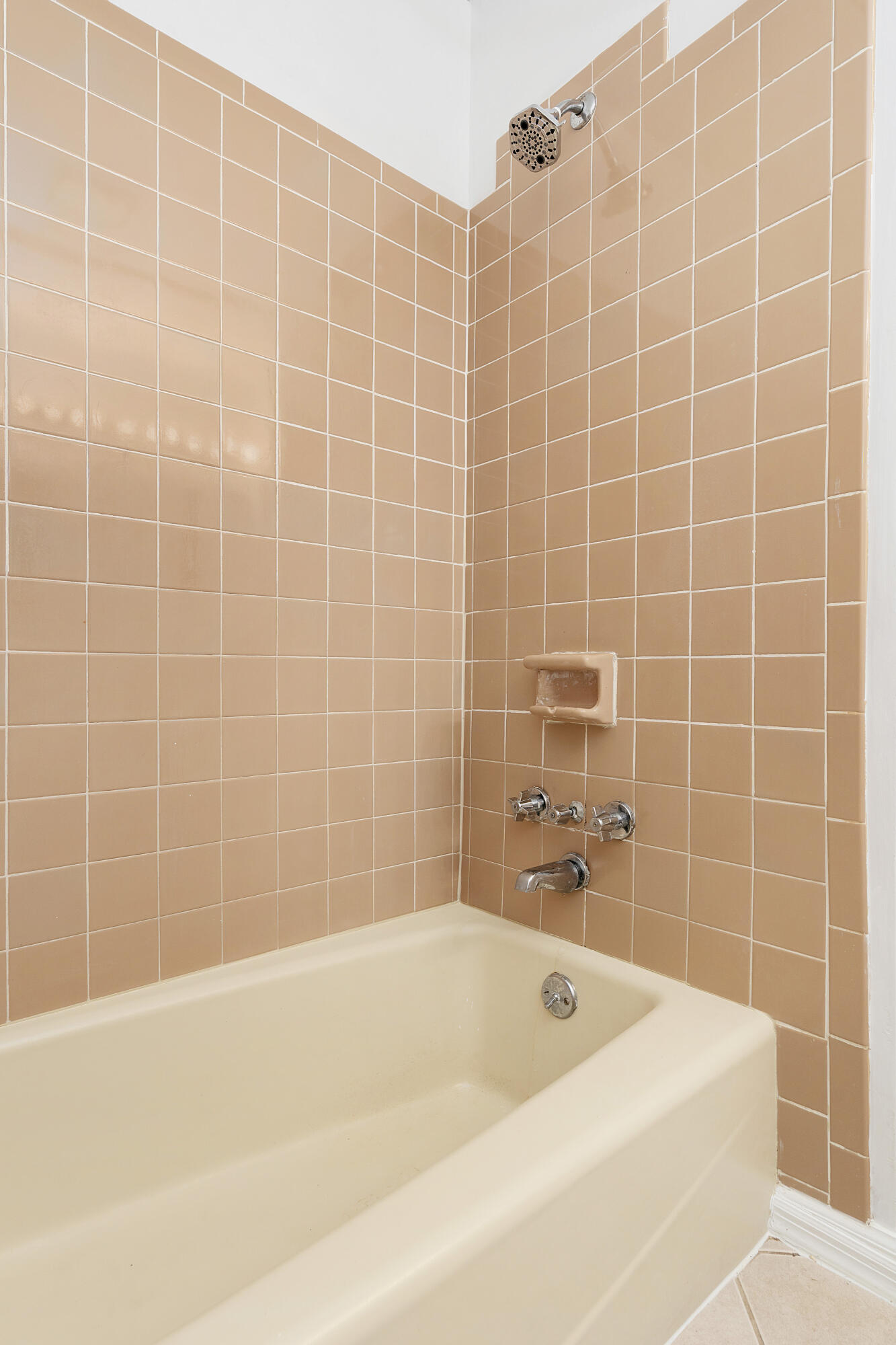 4605 Tarpon Trail