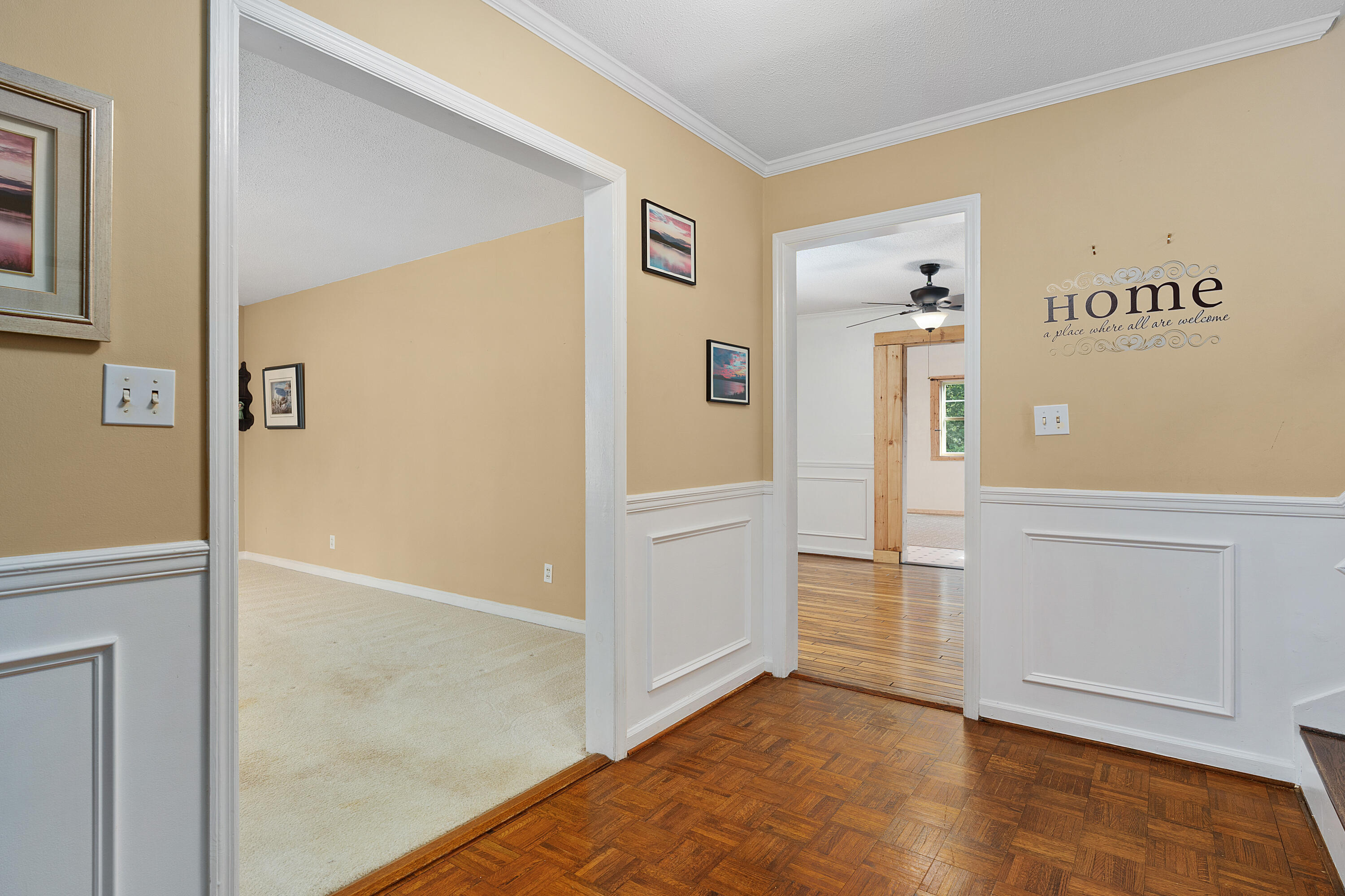 4605 Tarpon Trail