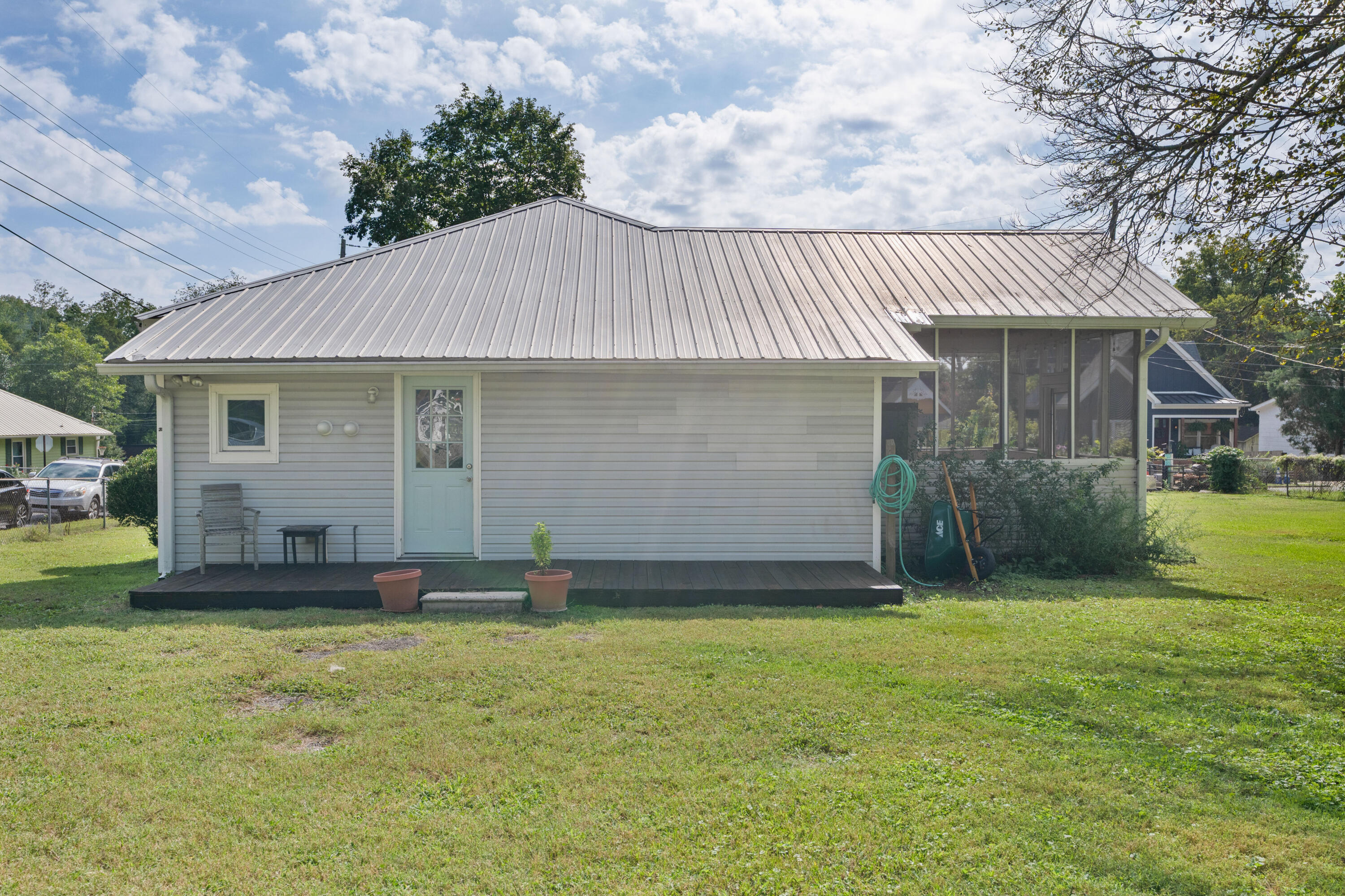 5601 Alabama Avenue