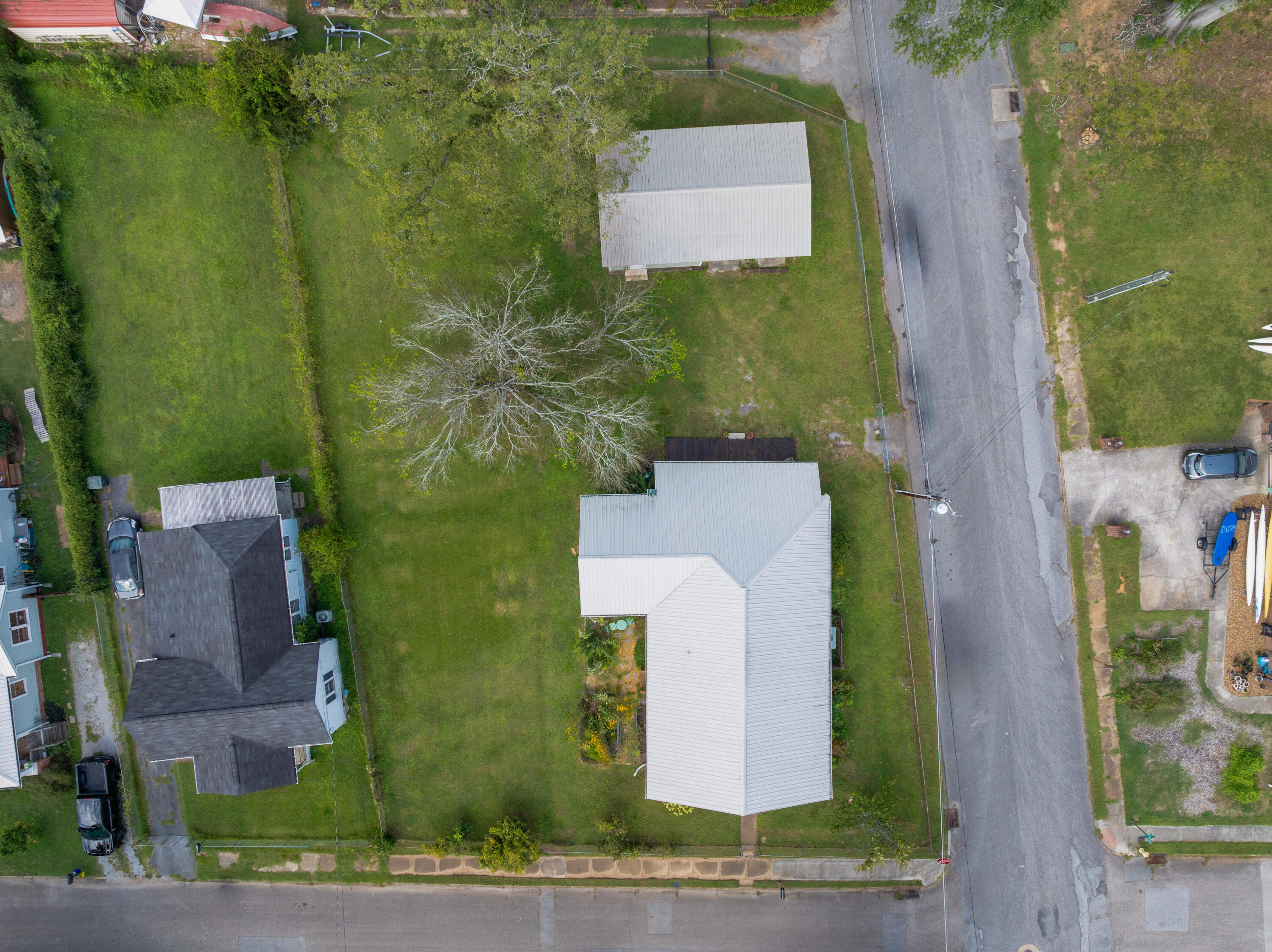 5601 Alabama Avenue