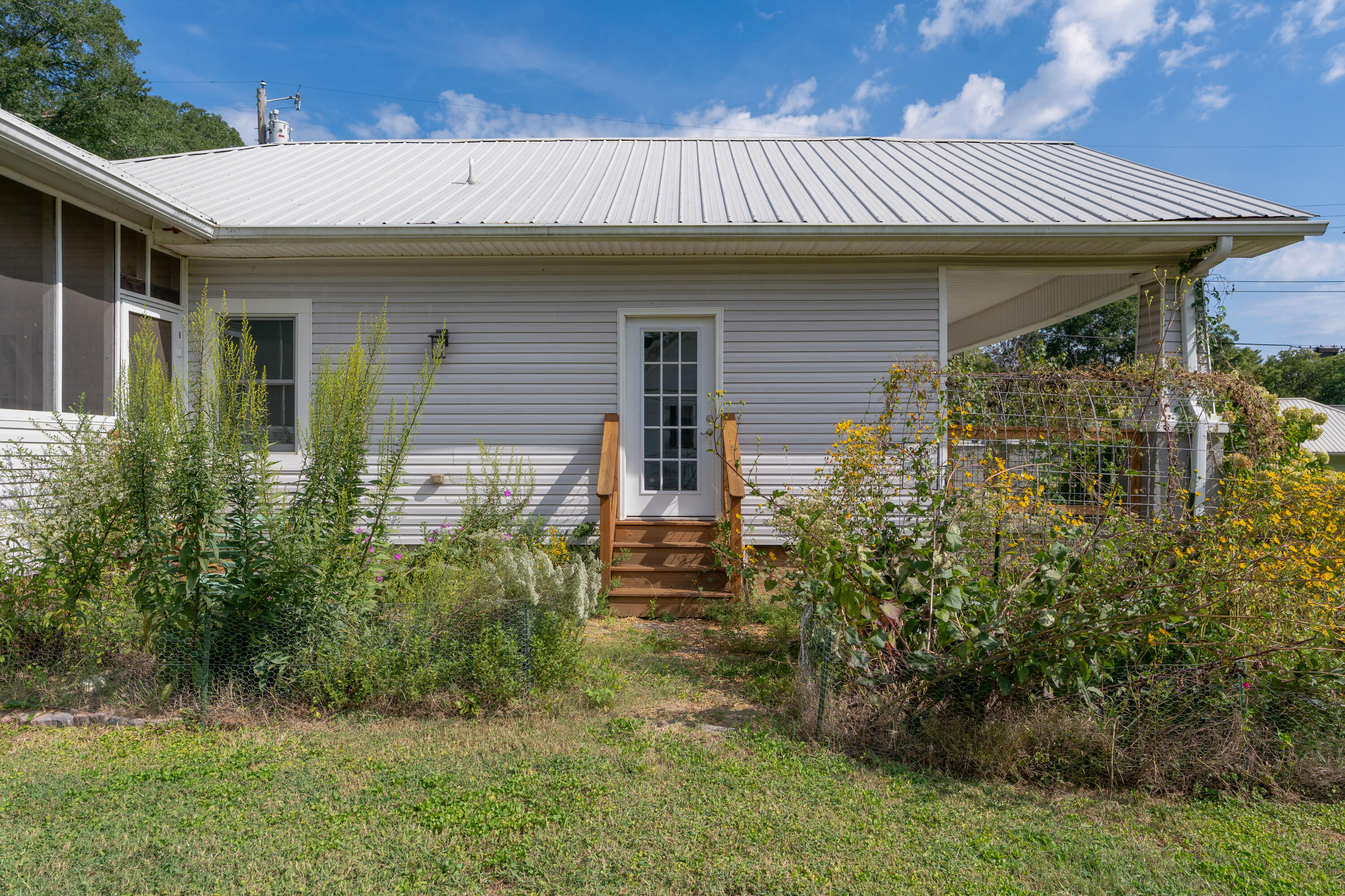 5601 Alabama Avenue