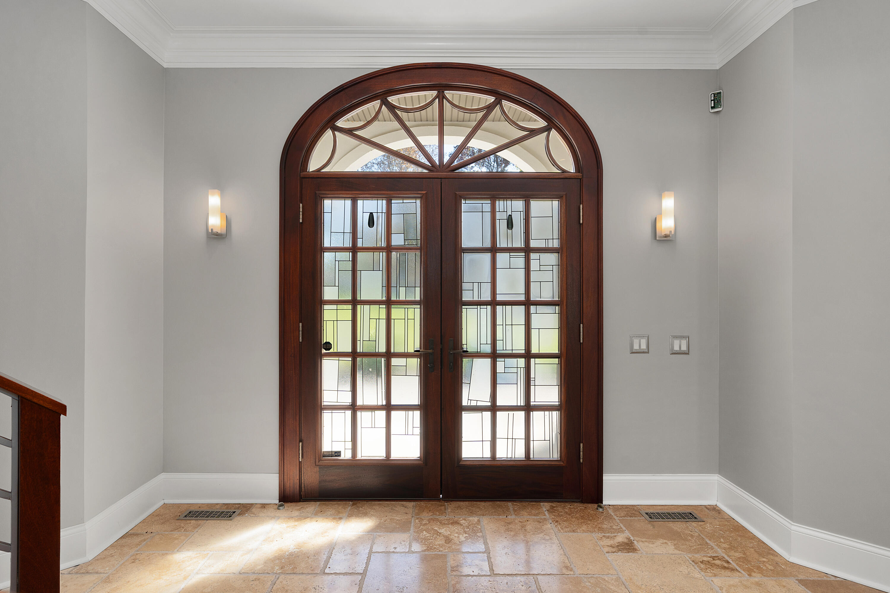 715 Pembridge Circle NW