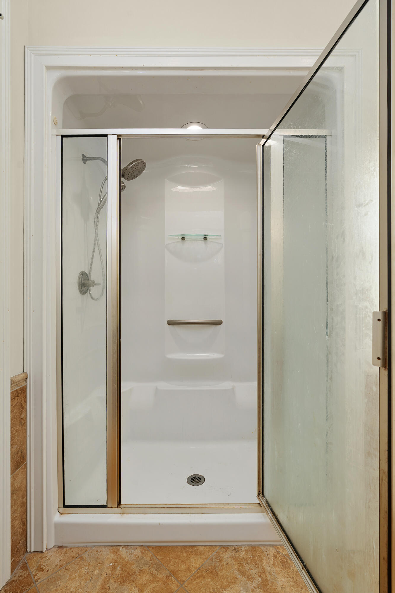 715 Pembridge Circle NW