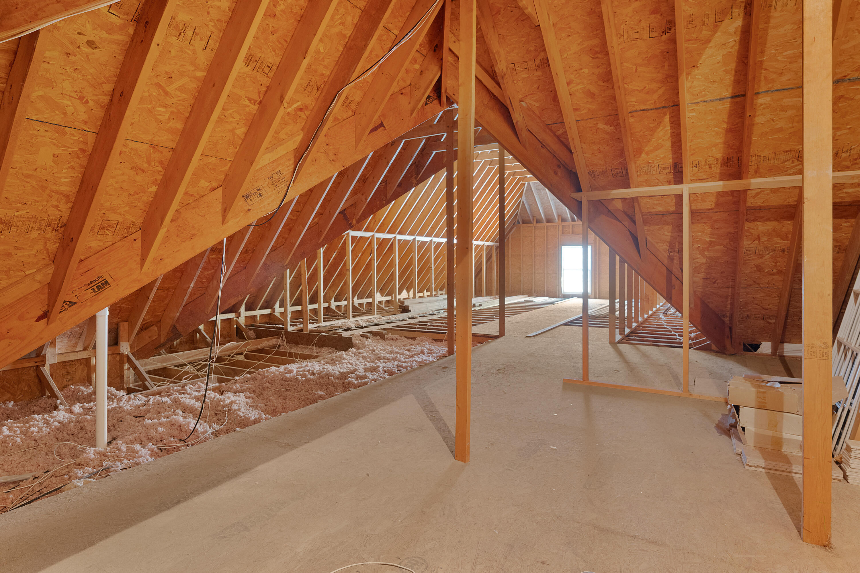 715 Pembridge Circle NW