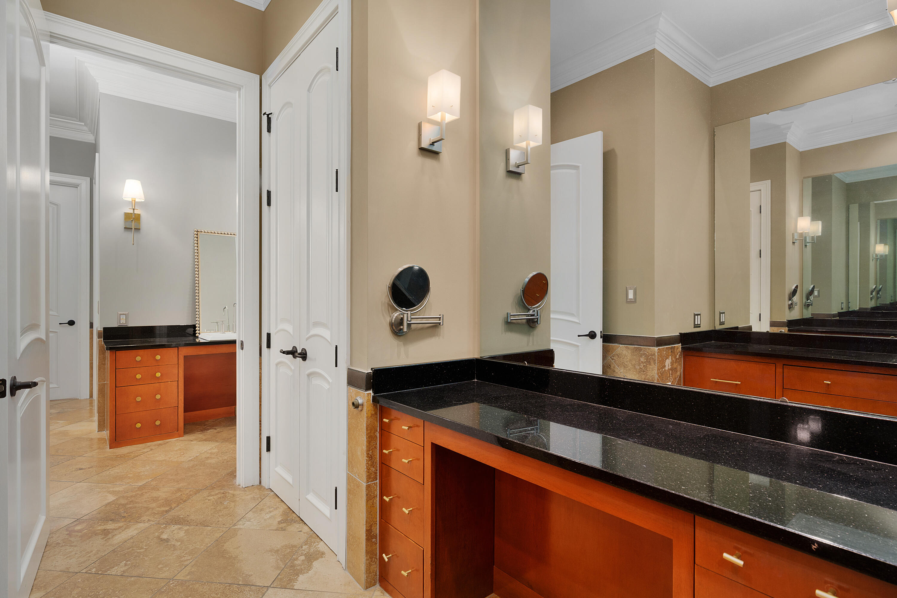 715 Pembridge Circle NW